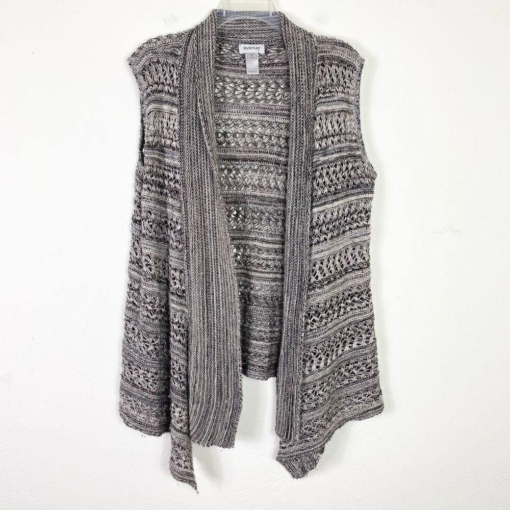 Avenue Grey & White Striped Knit Sleeveless Cardigan Sweater Size 18/20